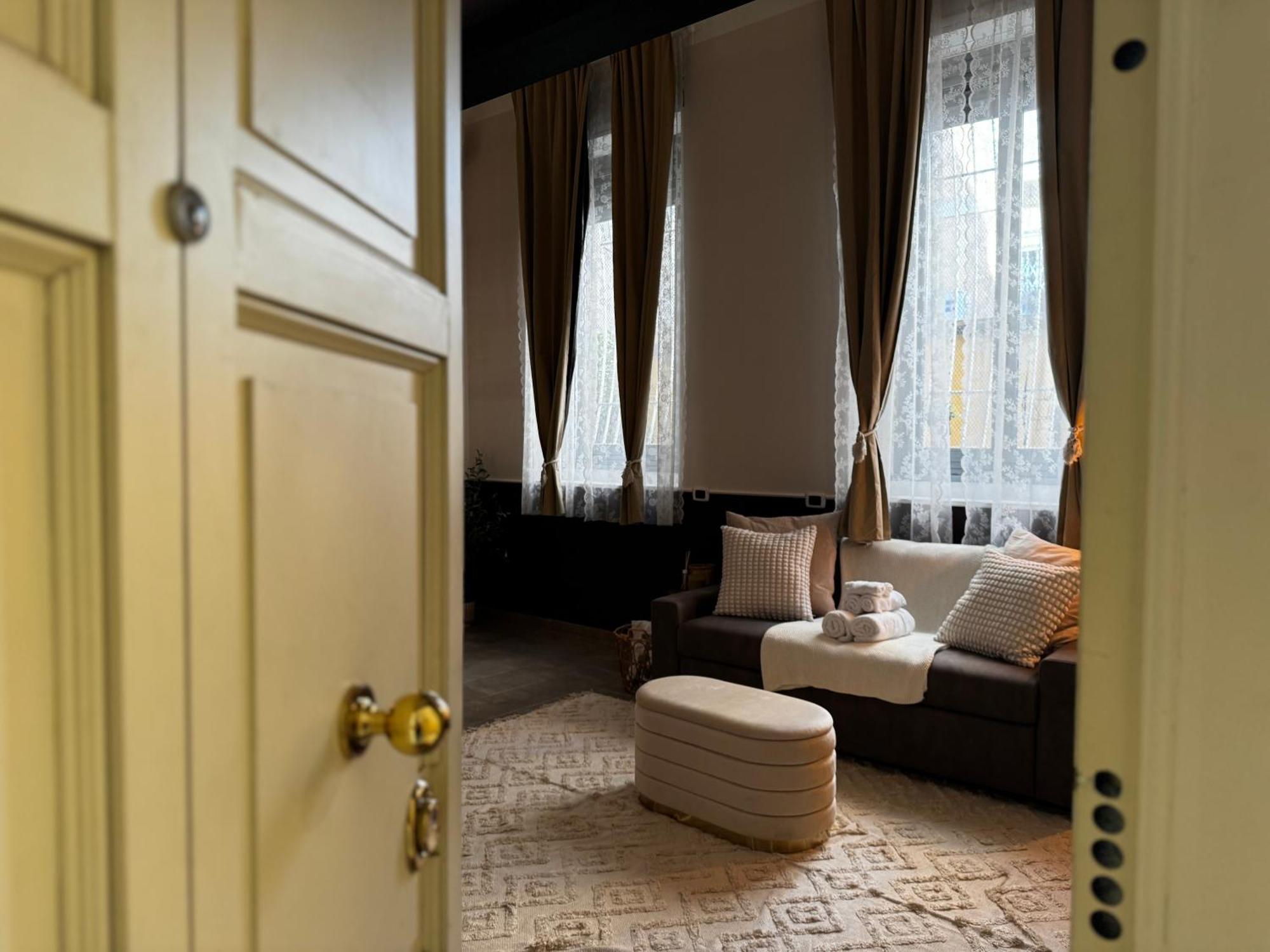 Regina Milano In Verona - Sky Tv, Wifi E Breakfast Box 아파트 외부 사진